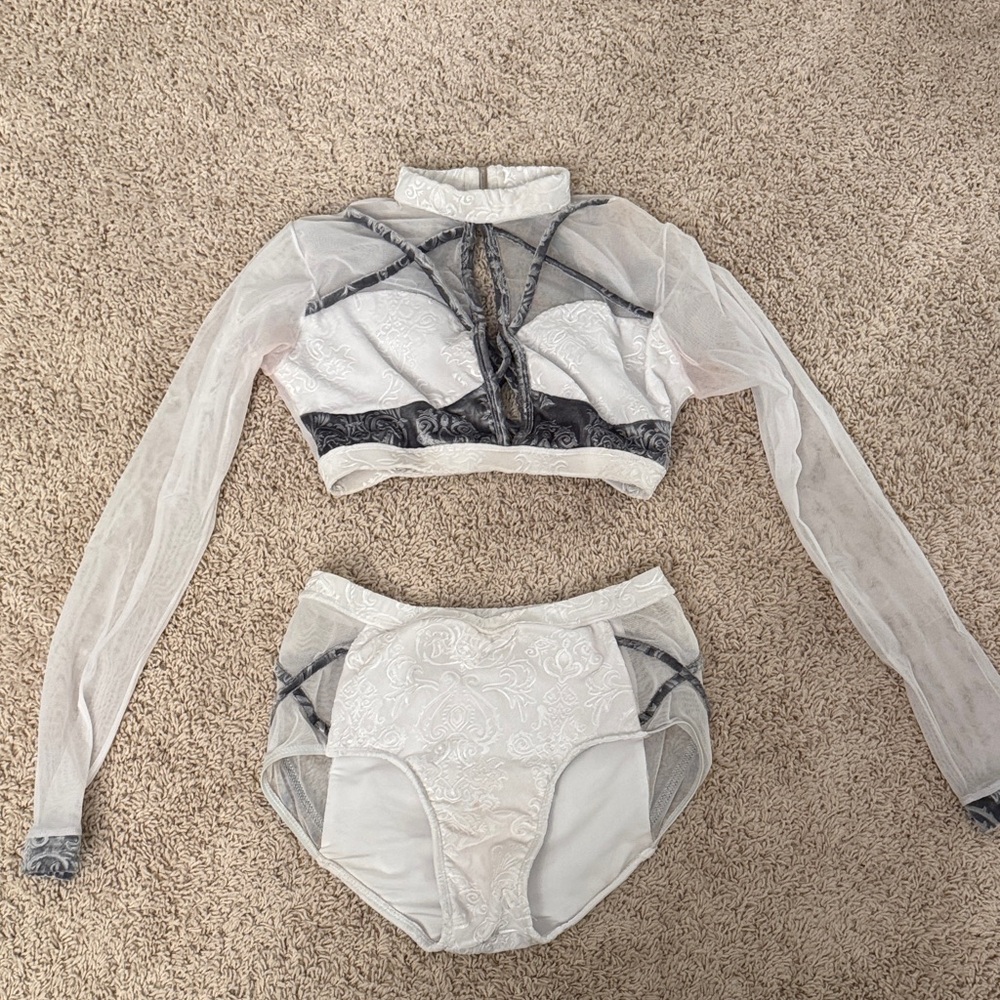 LA designs Dance Costume Sheer White and Gray Women Medium